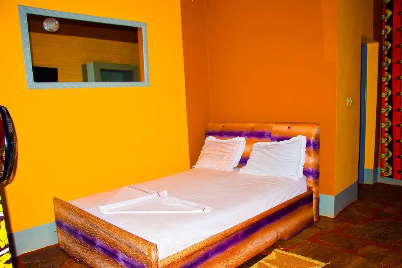 Saint Blaise Hotel Gatumba Екстериор снимка