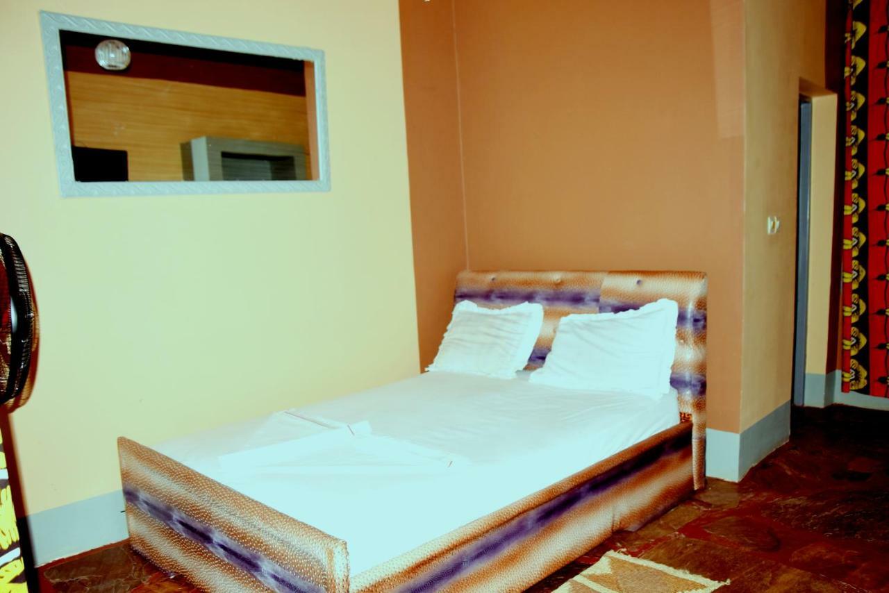 Saint Blaise Hotel Gatumba Стая снимка